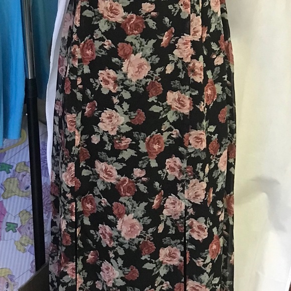 Off the shoulder size large forever 21 dress - Picture 3 of 5